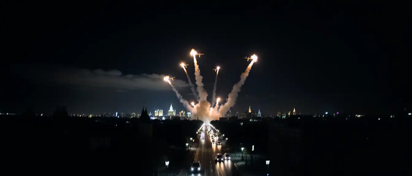 Ночная атака на столицу: восемь беспилотников перехвачены в небе над Москвой