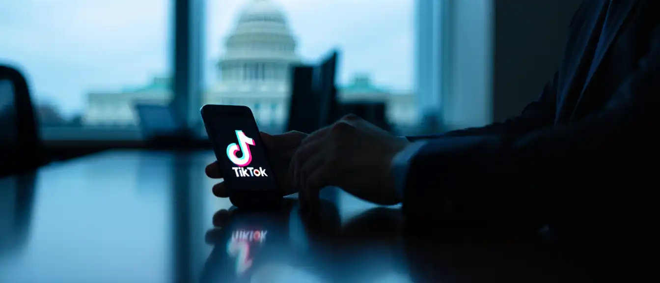 Конец цифровой изоляции: Белый дом разрешил чиновникам использовать TikTok